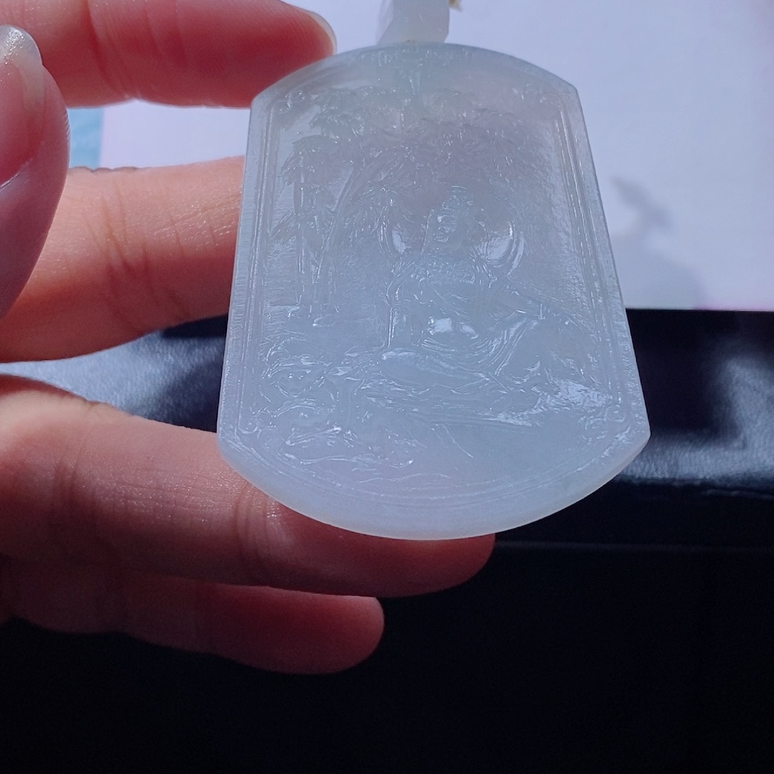 关***雾定制翡翠未镶嵌翡翠