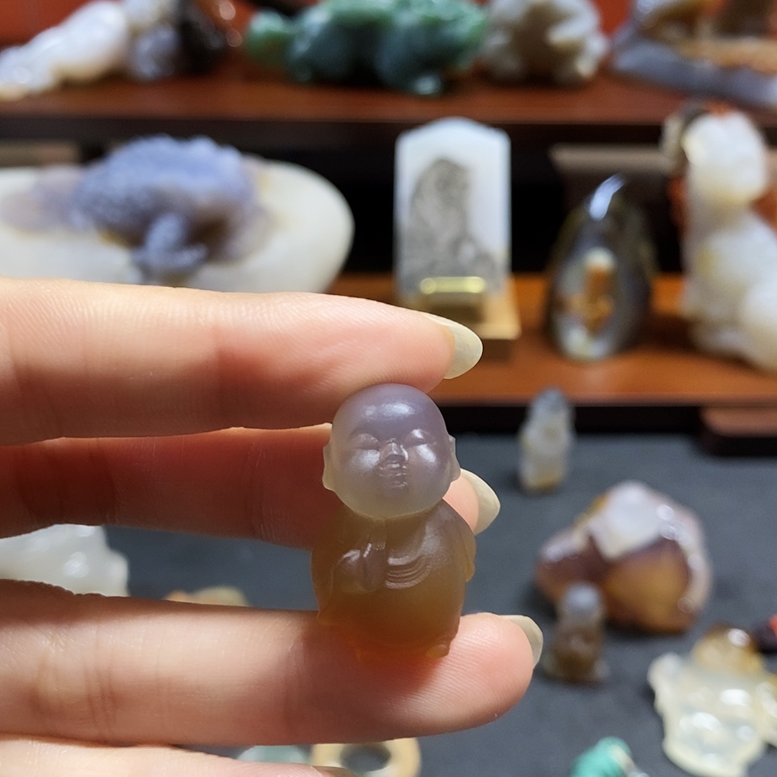 海***香玛瑙/玉髓未镶嵌颈饰