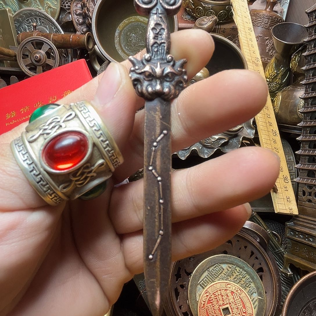 精美铜器收藏品等