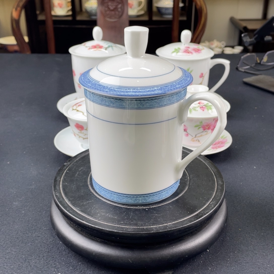 瓷片轻工业陶瓷研究所