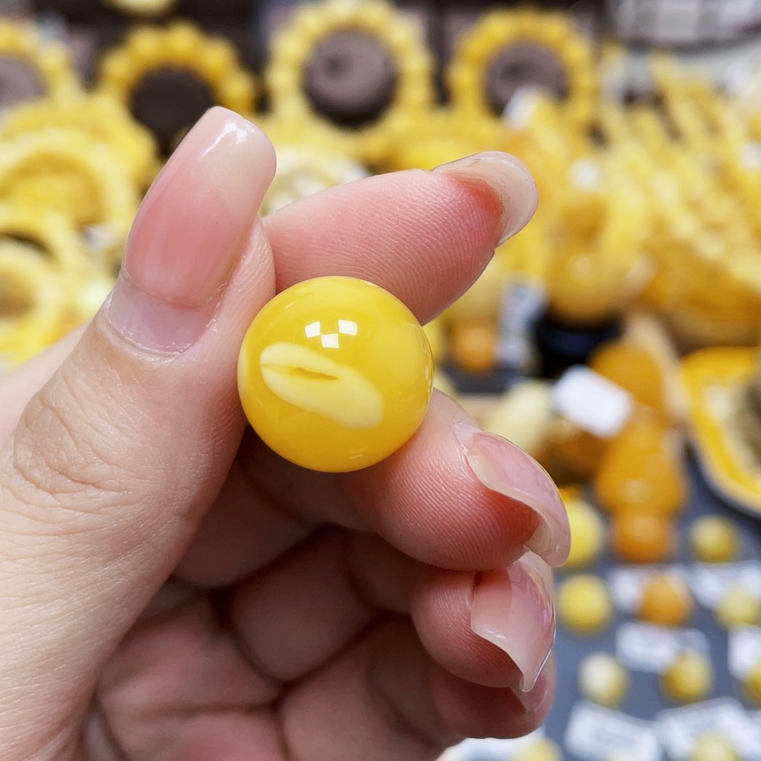 未镶嵌琥珀裸石单珠尺寸16.2mm瑕疵.福利款