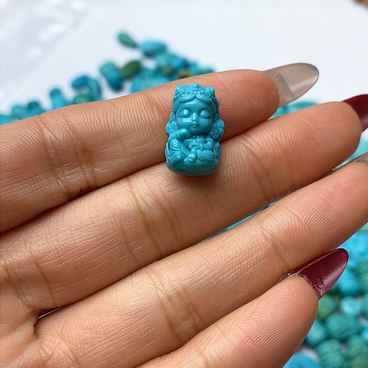 绿松石颈饰未镶嵌