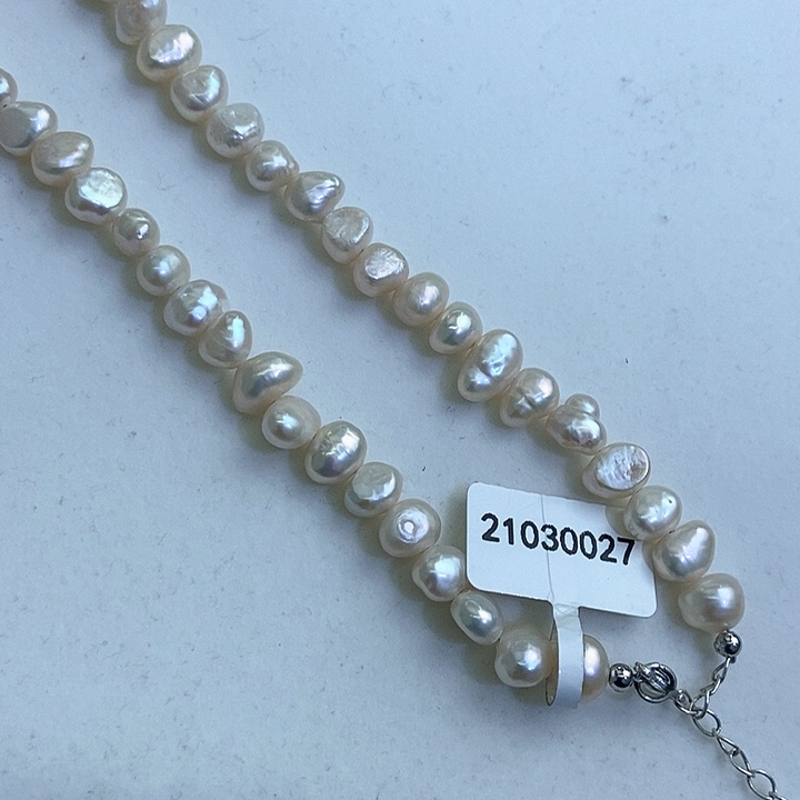 未镶嵌颈饰淡水珍珠