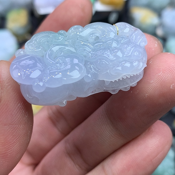 翡翠未镶嵌颈饰天然缅甸A货翡翠貔貅吊坠