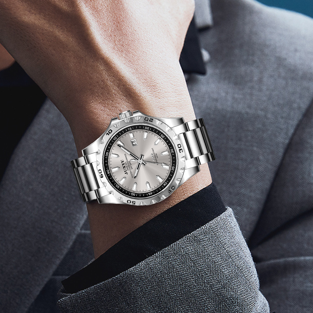 新款探月者系列男表气质手表商务防水高档百搭男士经典男款腕表