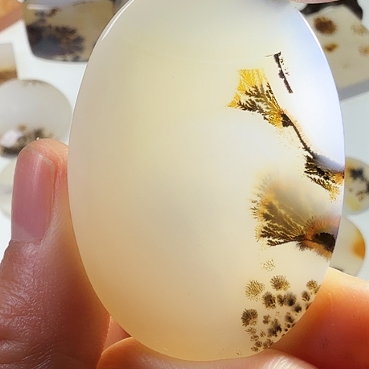 玛瑙/玉髓未镶嵌珠宝半成品