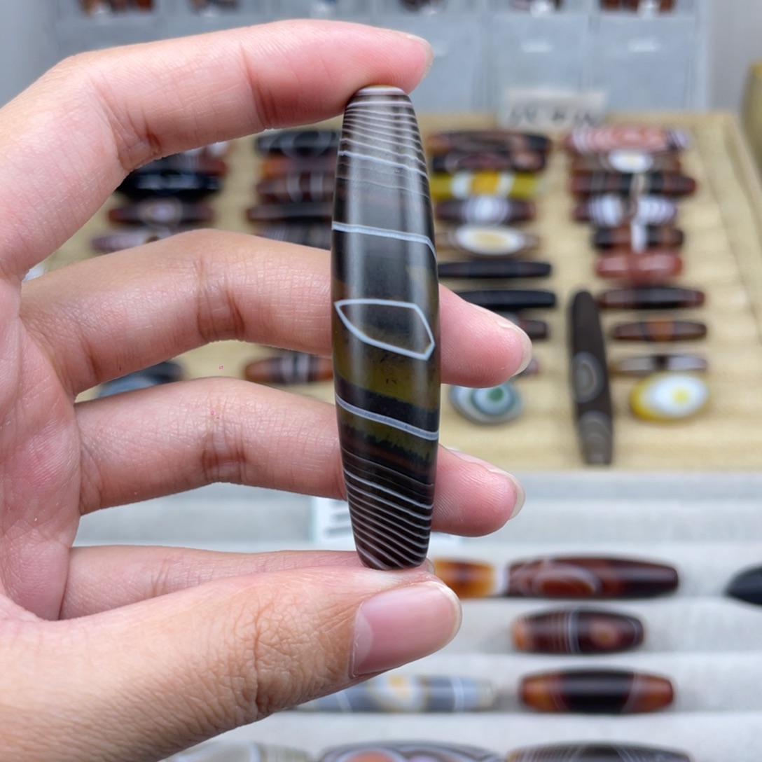 翠***堂玛瑙/玉髓合金颈饰