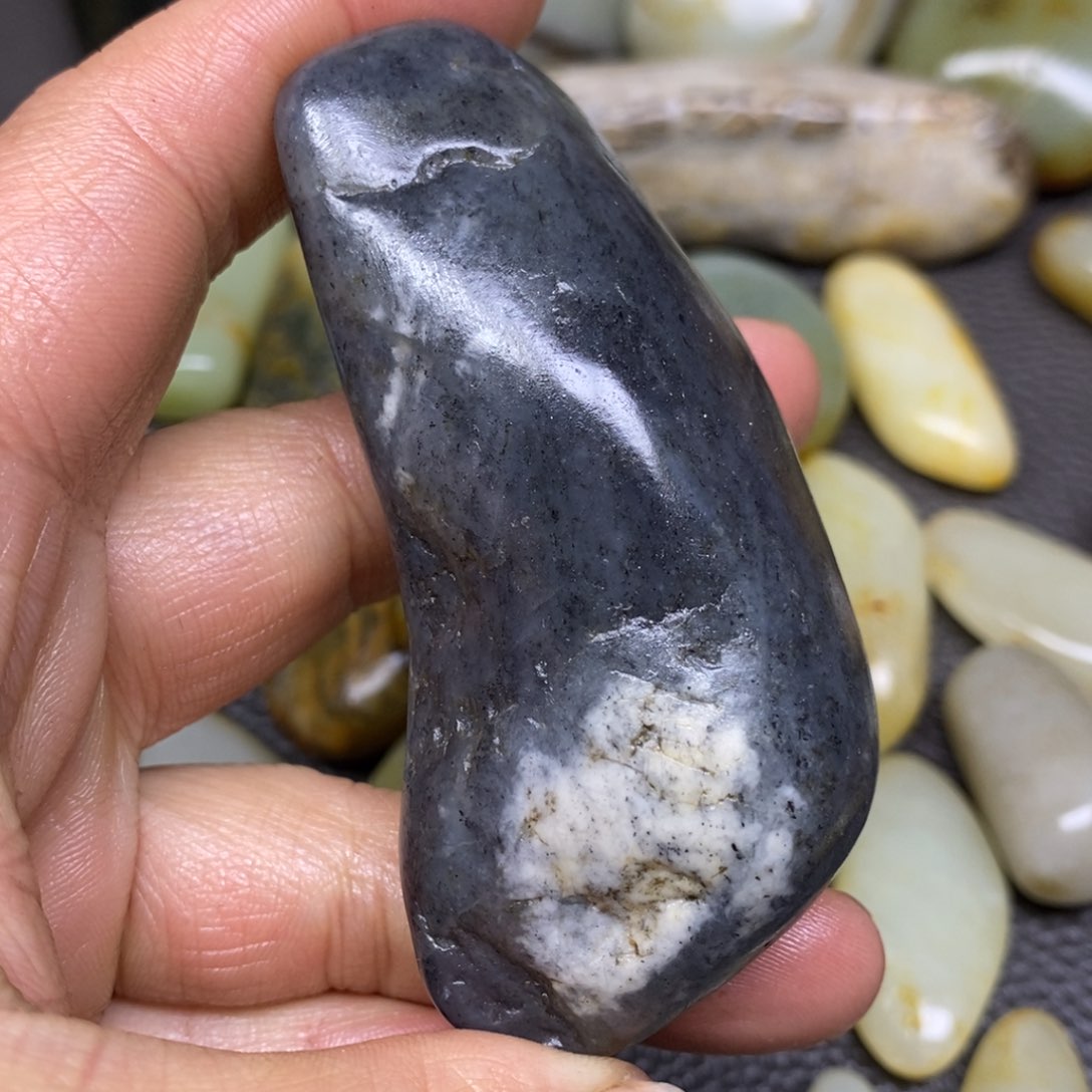 和田玉挂件^_^未镶嵌