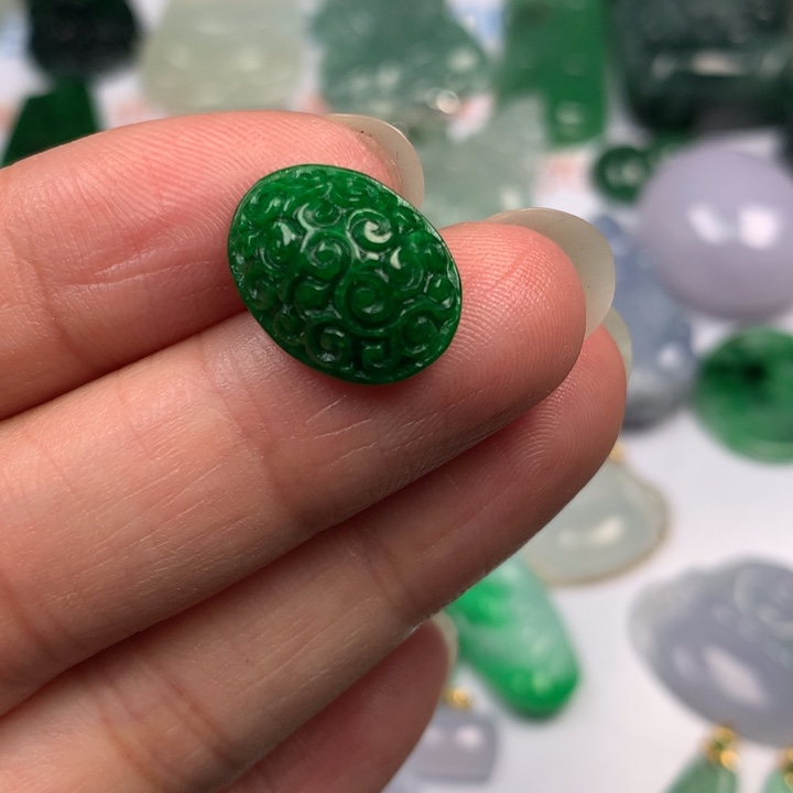 翡翠未镶嵌颈饰翡翠