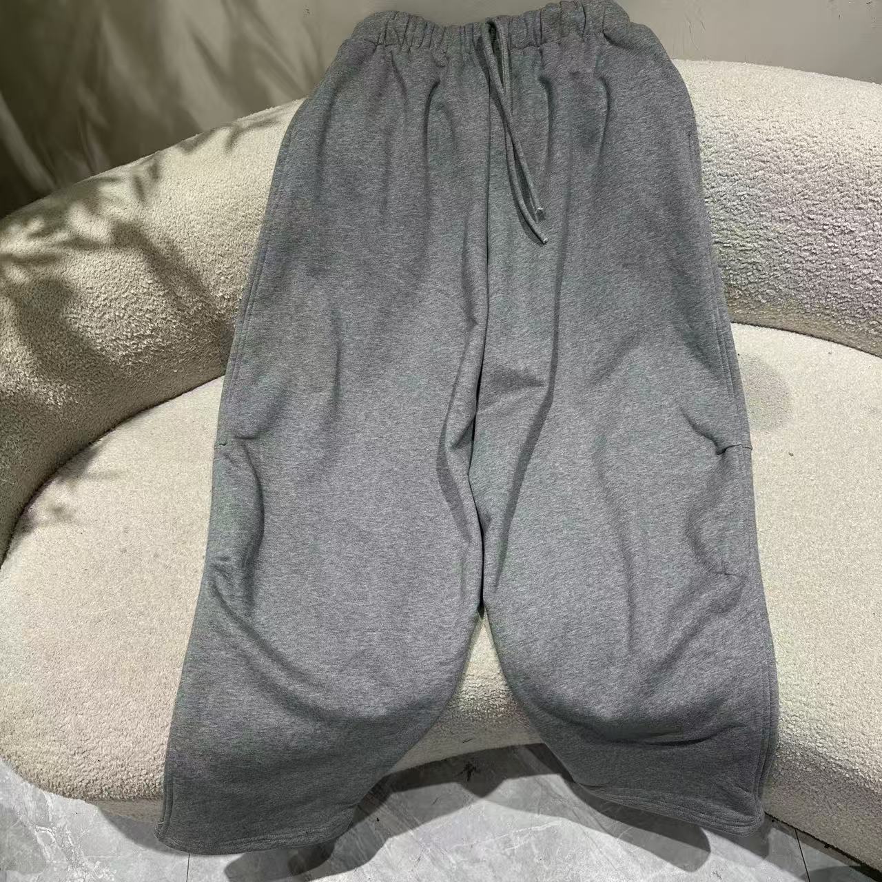 【AW三号店】新款慵懒宽松卫裤 G8525