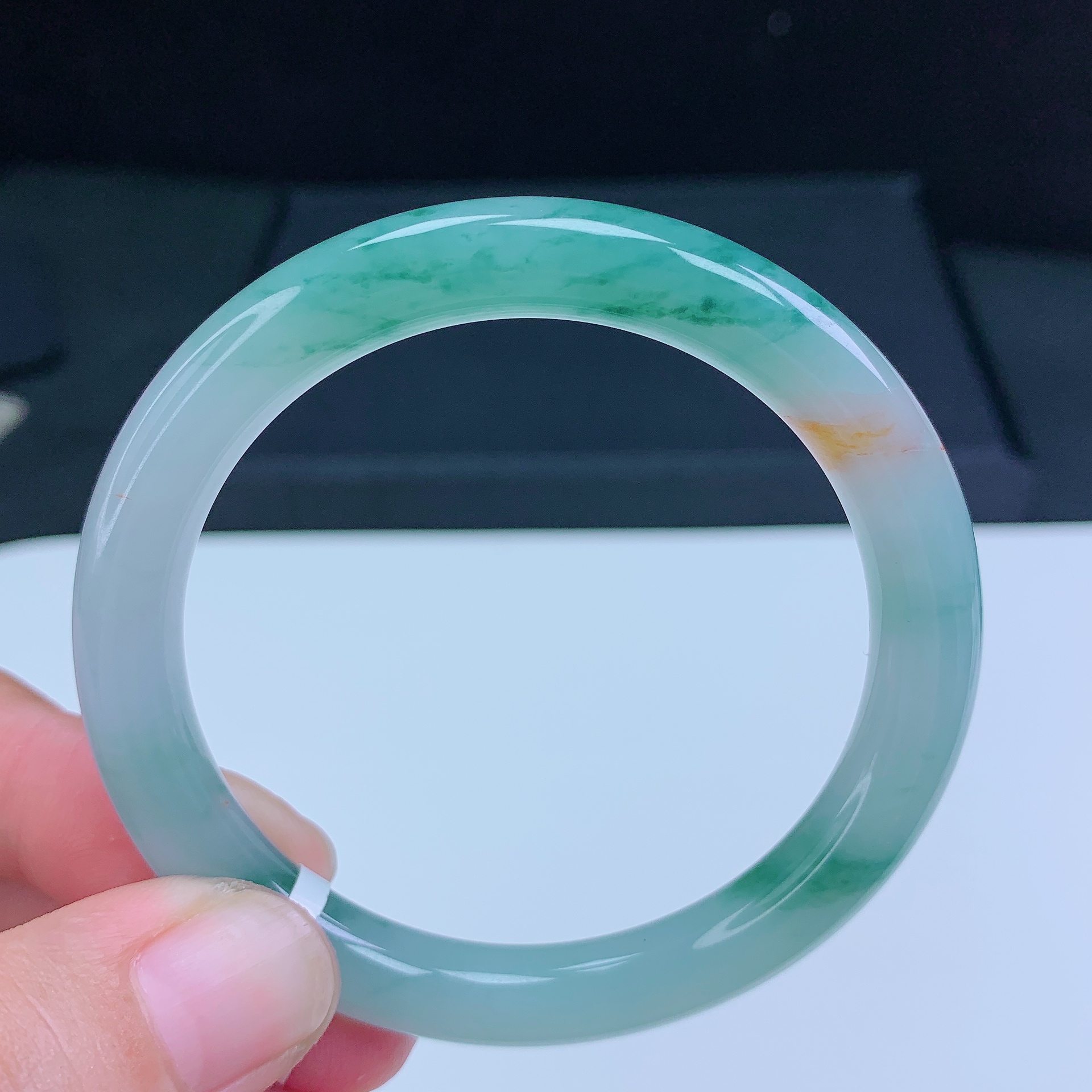 55圈口黄加绿圆条手镯天然缅甸翡翠A货