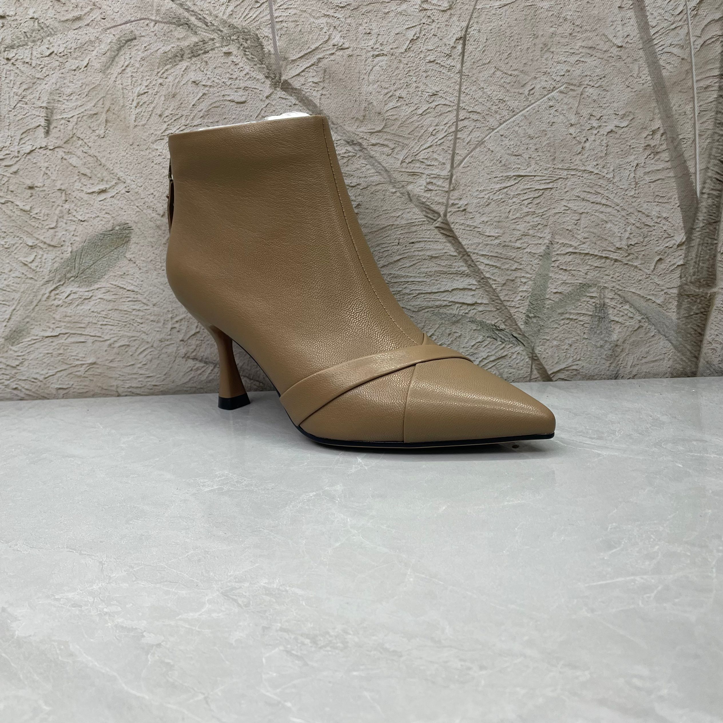 短靴女女靴子（羊皮）92956