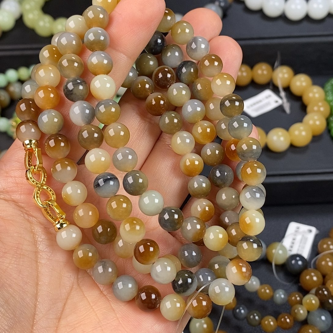 和田玉手串未镶嵌晓**…