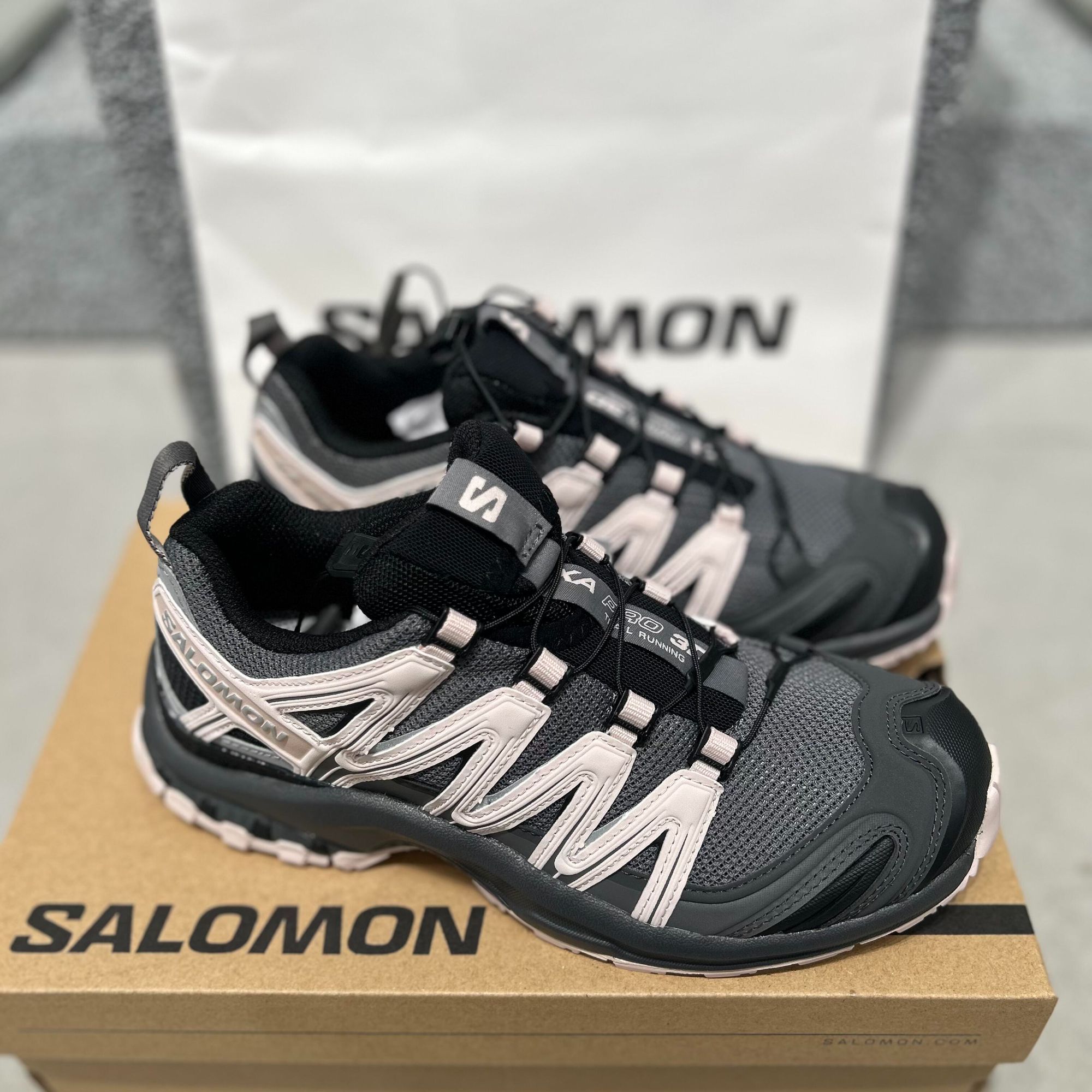SALOMON/萨洛蒙12.25XA PRO 3D防滑跑步低帮灰粉 491841