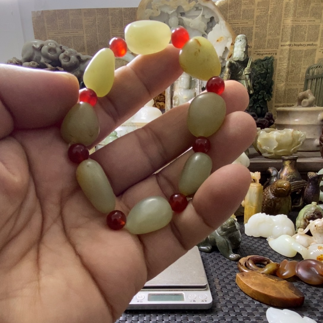 和田玉（糖玉）未镶嵌挂件