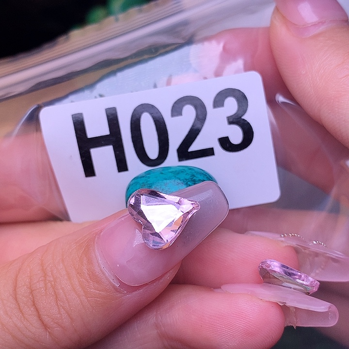 湖北十堰原矿绿小松