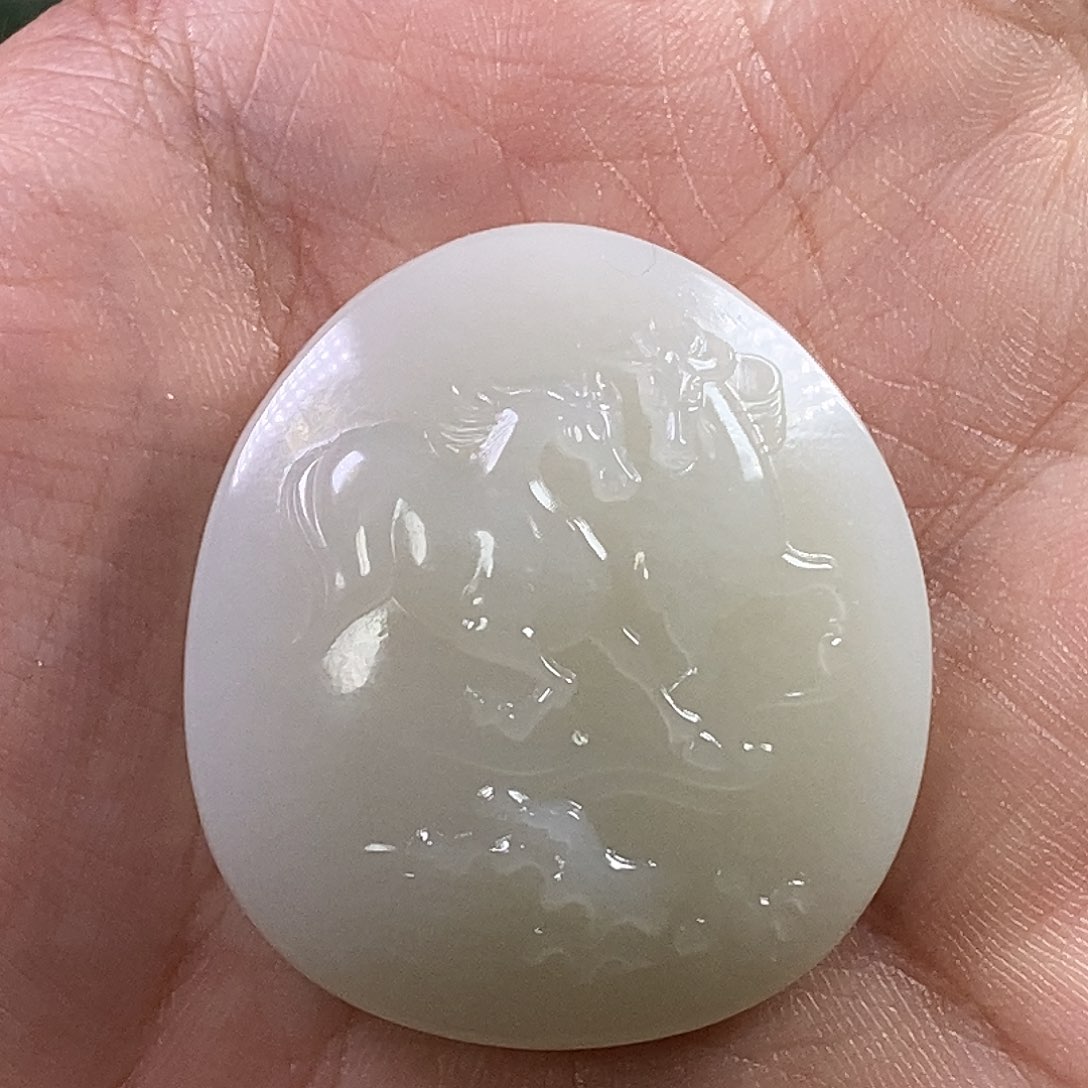 和田玉颈饰未镶嵌