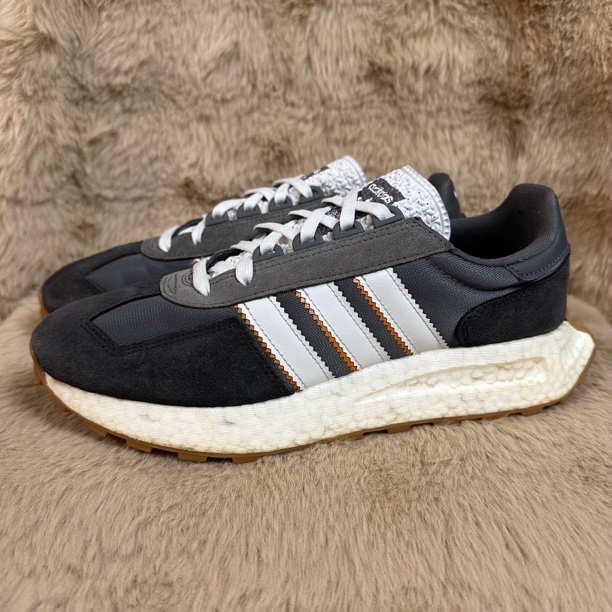 90新 adidas/阿迪达斯 42.5码265/污渍 adidas Retropy E5 跑鞋