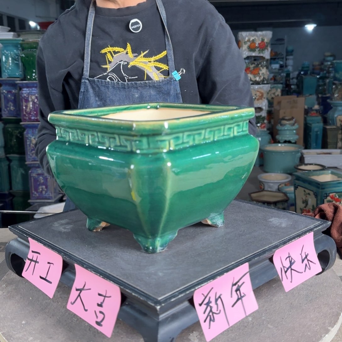 一风堂石湾花盆。微瑕