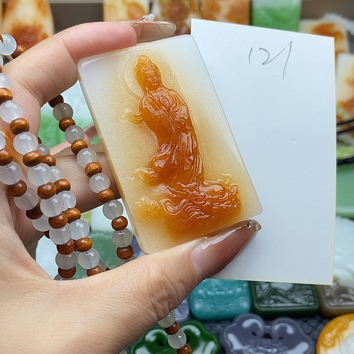 颈饰未镶嵌和田玉