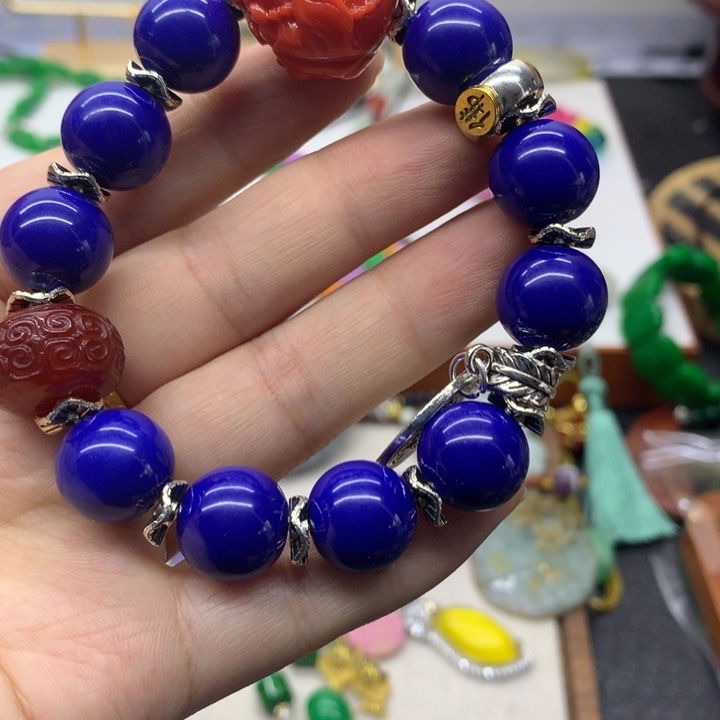 合金颈饰玛瑙/玉髓吊坠