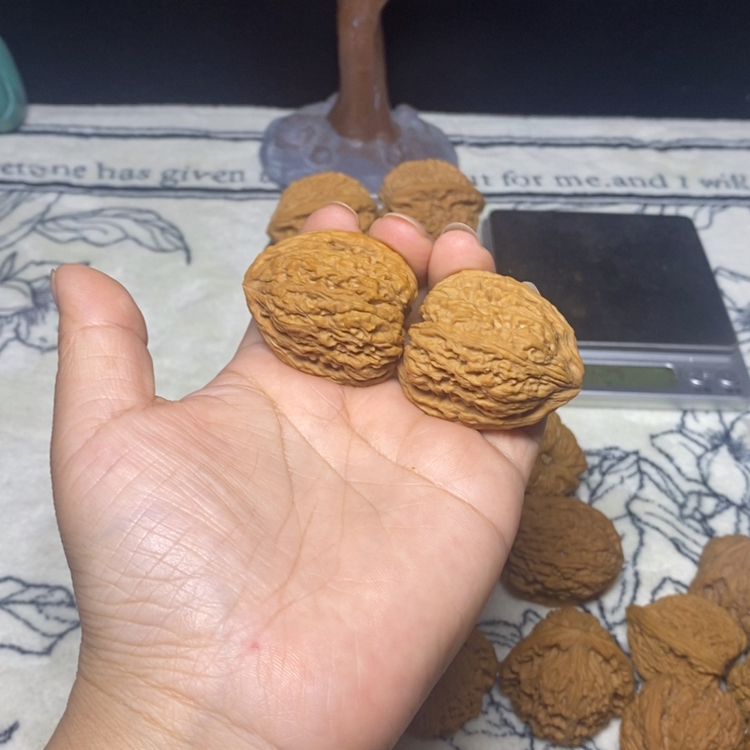 自***在吊坠文玩核桃高炮