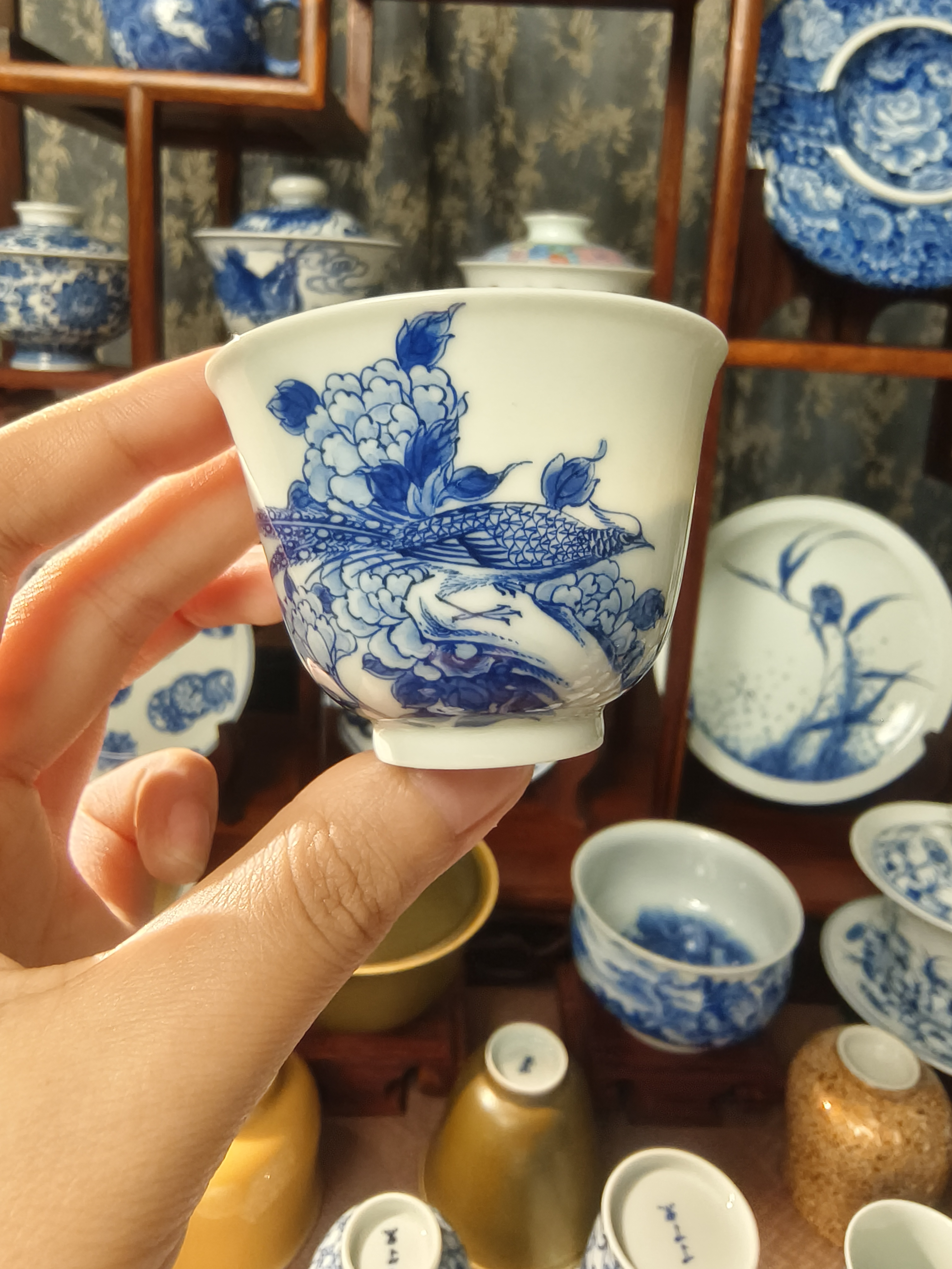一物一拍景德镇全手绘青花牡丹锦鸡薄胎铃铛杯功夫茶杯主人杯75cc