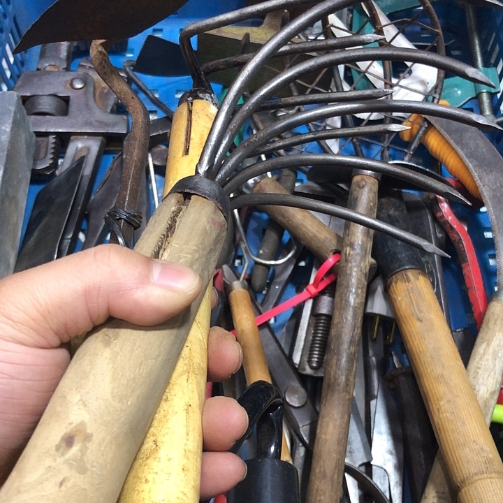 云***厚款五金工具工艺