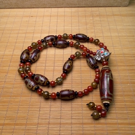 玛瑙/玉髓颈饰未镶嵌