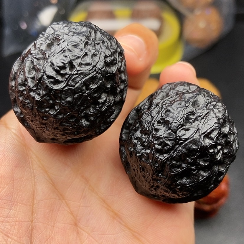 【闪购商品】把件文玩核桃38尺蛇皮元宝