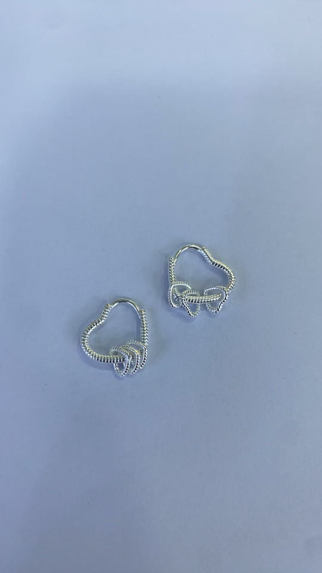 925银银制品 【慧姐韩国正品】25冬新款爱心串串耳环17860298/N0退