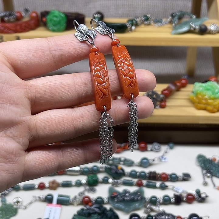 翡翠未镶嵌耳饰123