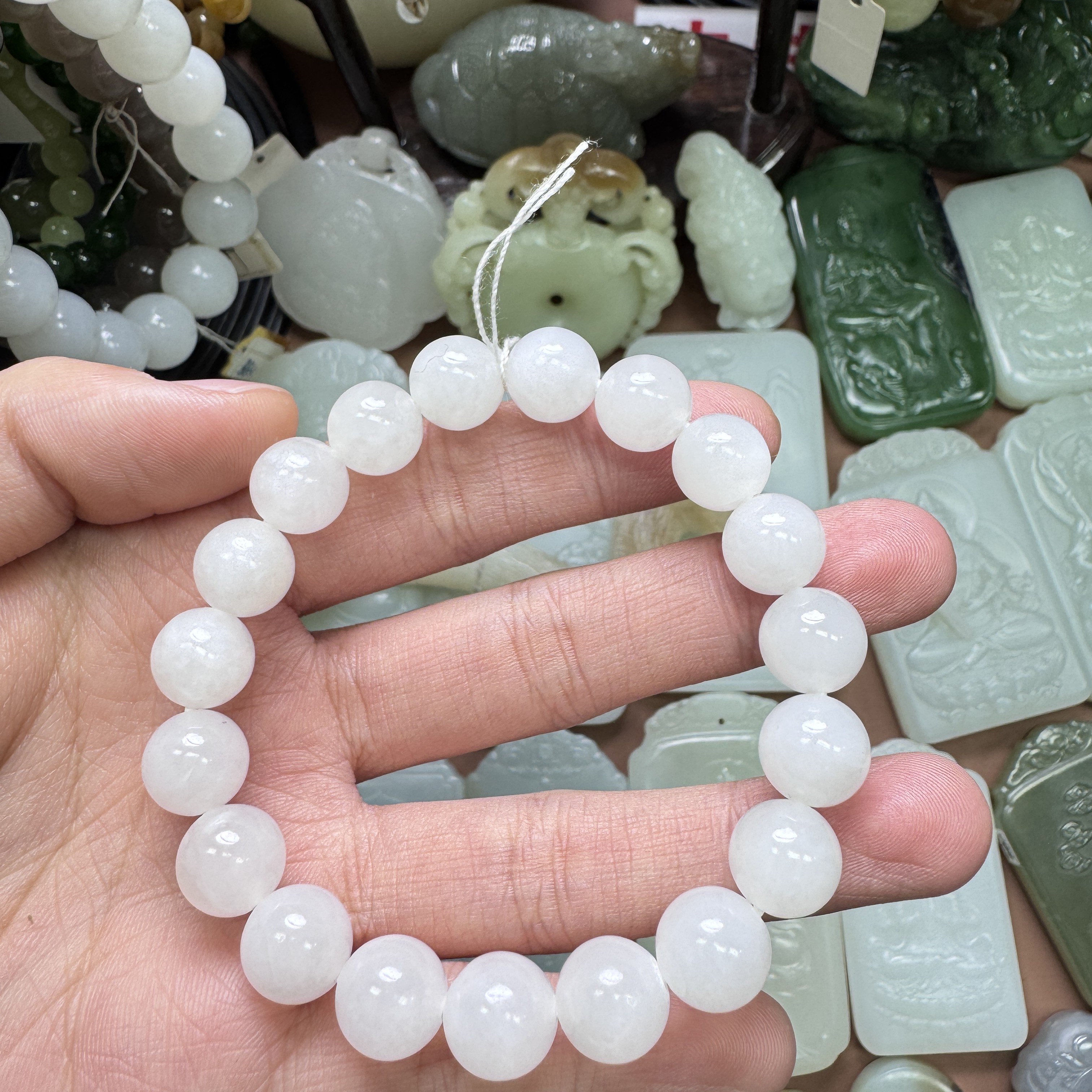 天然保真和田白玉卡10单圈手串（微瑕）