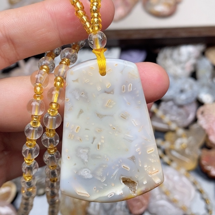 硅化珊瑚（珊瑚玉）手镯未镶嵌