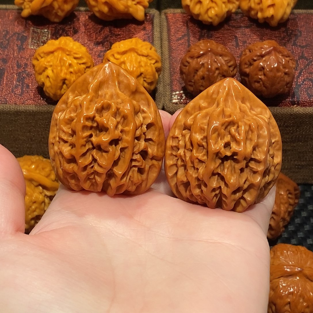 文玩核桃吊坠帝王42 精品526