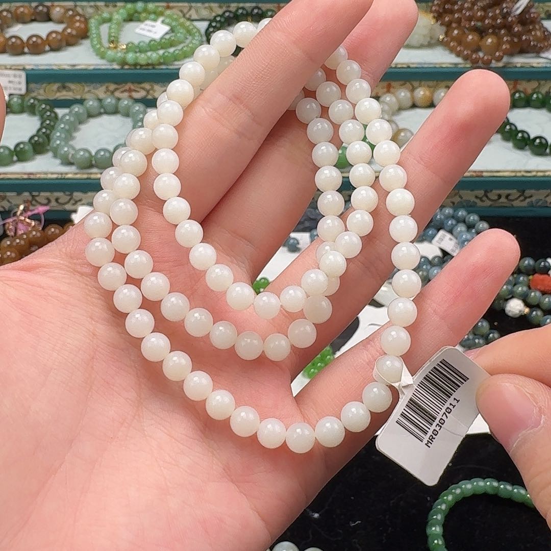 和田玉手串未镶嵌