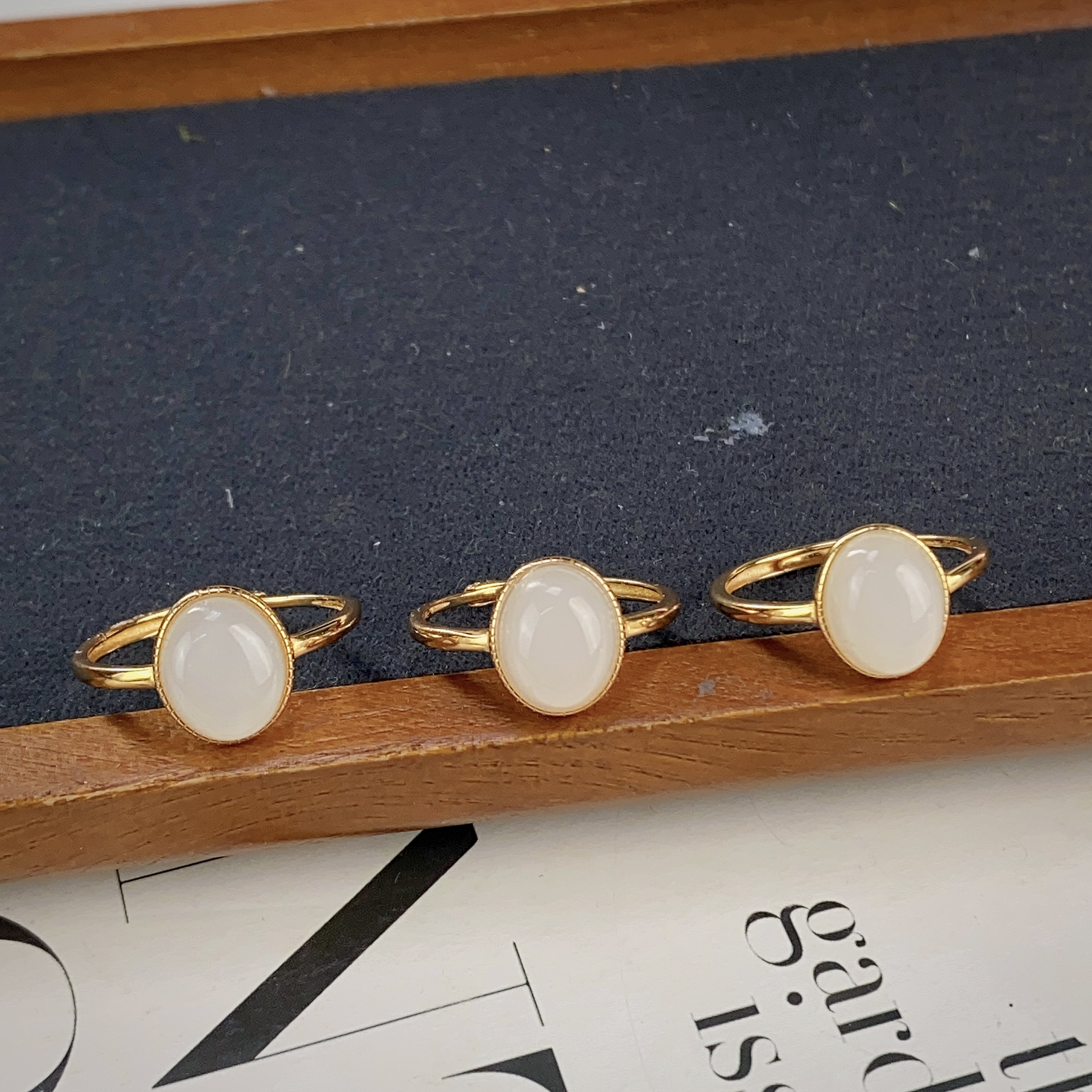 1888/ ZY888-1042 和田玉时尚精美蛋面戒指/多样性发/一件