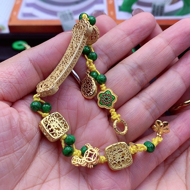 翡翠颈饰银S925镶嵌玊**克翡翠