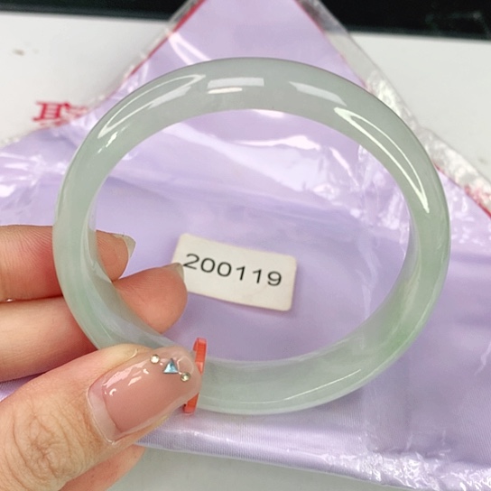 翡翠手镯未镶嵌天然翡翠A货119