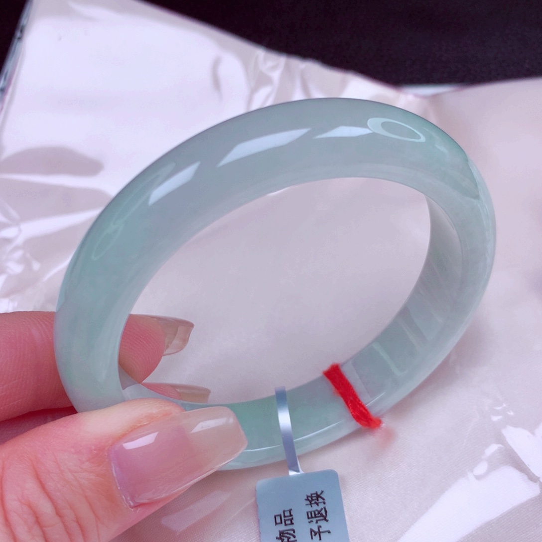 翡翠未镶嵌手镯手镯