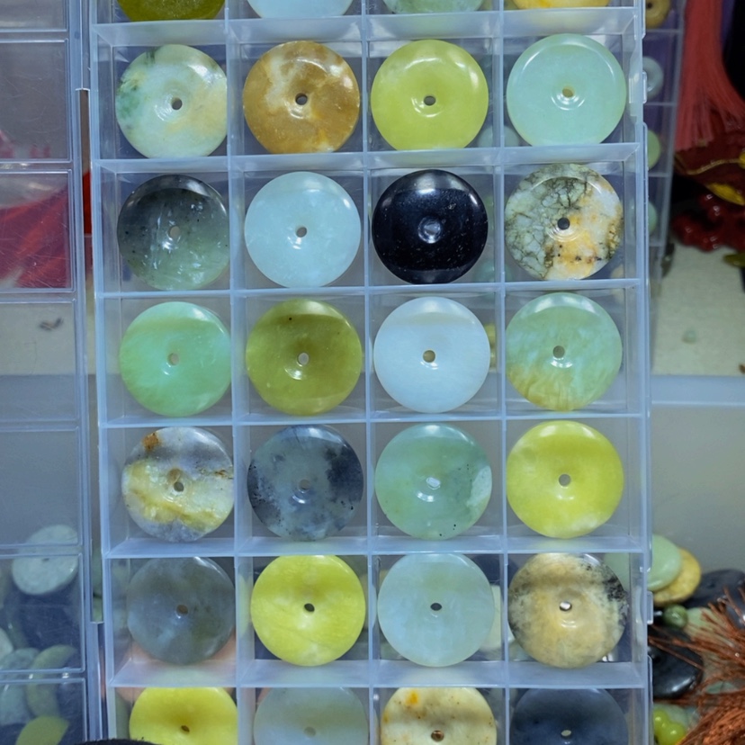 【闪购商品】蛇纹石玉其他未镶嵌50