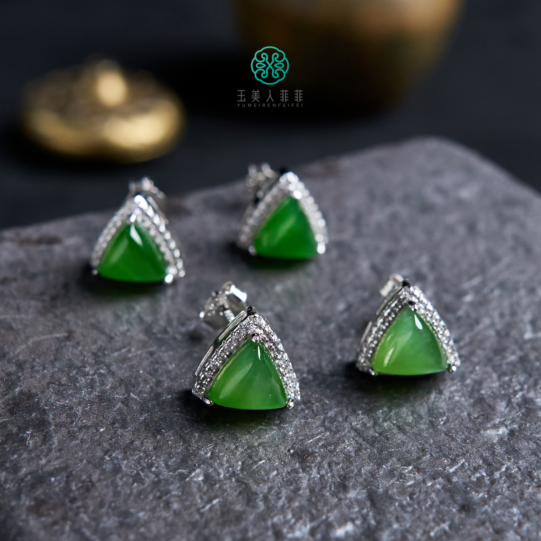 菲菲珠宝好S925和田玉三角耳钉约9mm/多样性发一