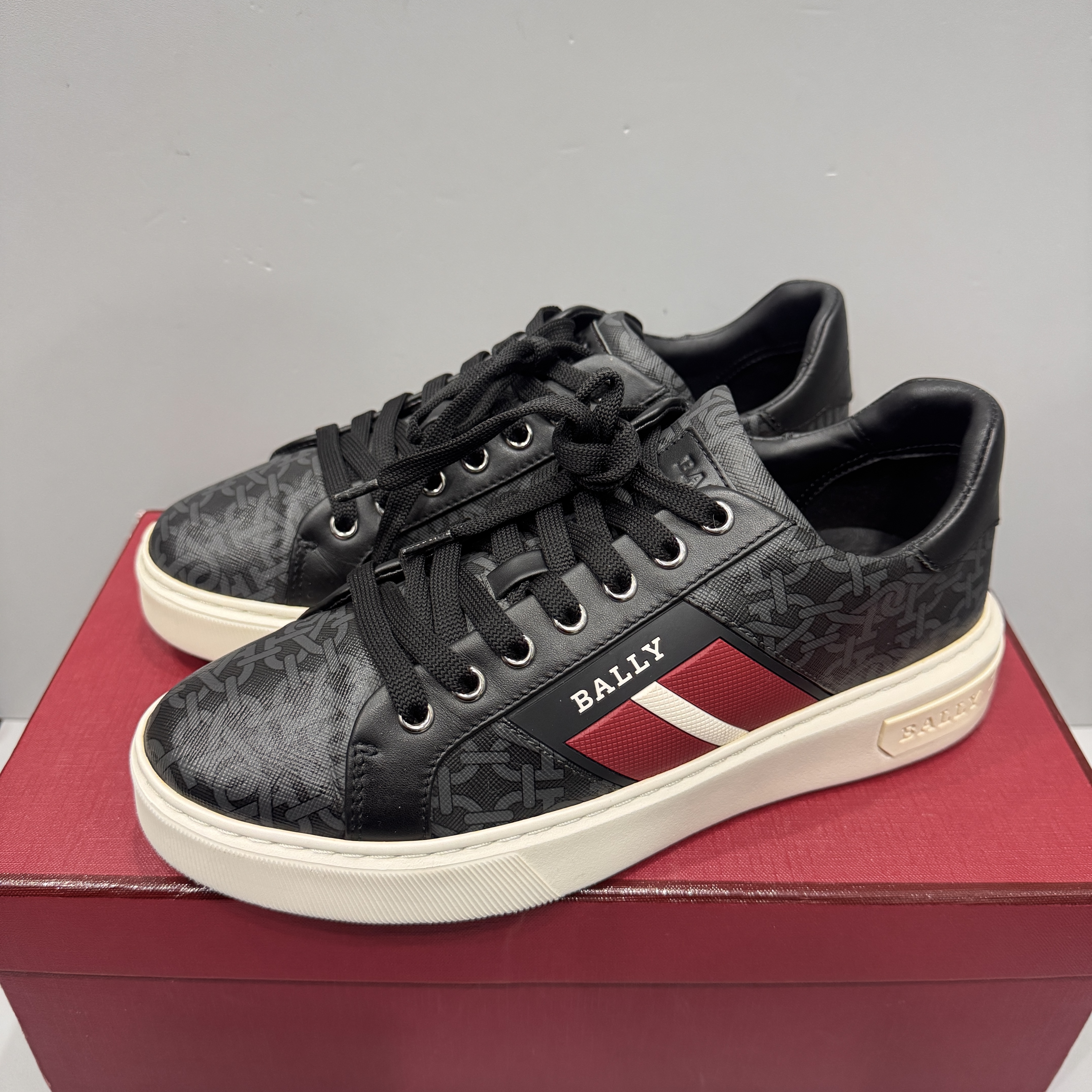 99新 BALLY/巴利 40码 低帮 260 休闲鞋 原盒 全套