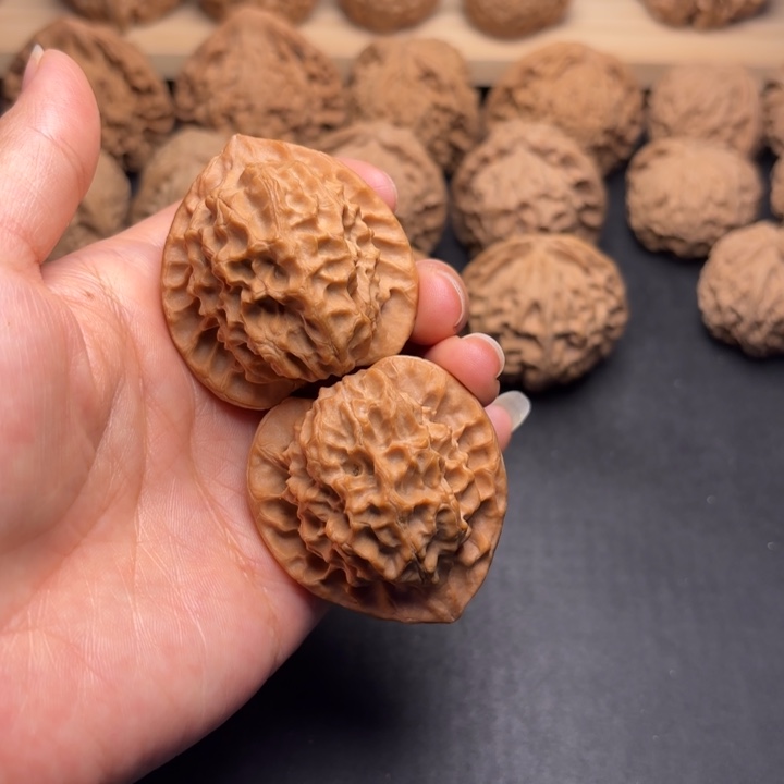 把件文玩核桃40龙鳞