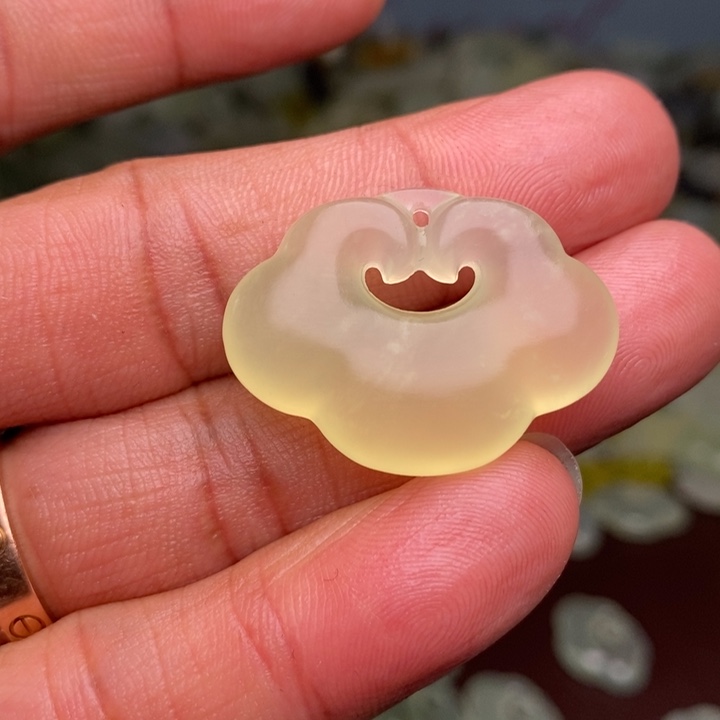 蛇纹石玉颈饰合金202