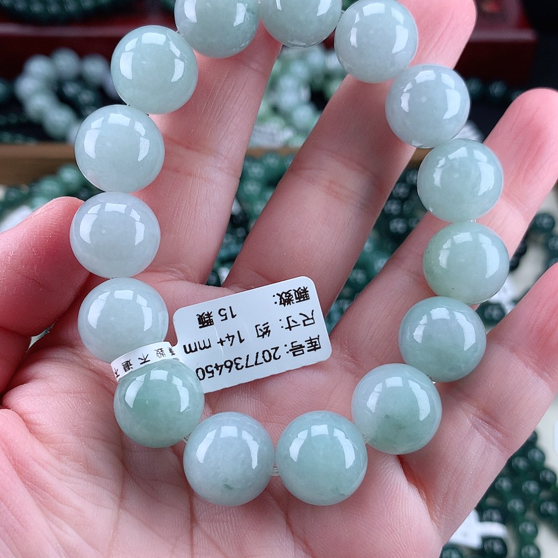 翡翠未镶嵌毛衣链