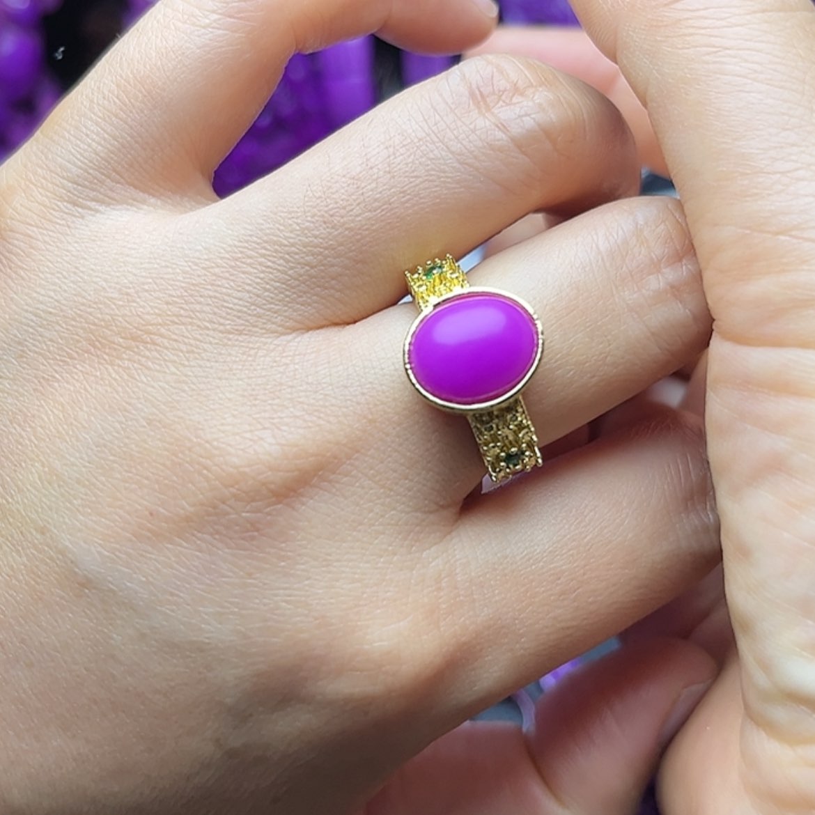 【闪购商品】羽毛非金属南非老料紫舒39