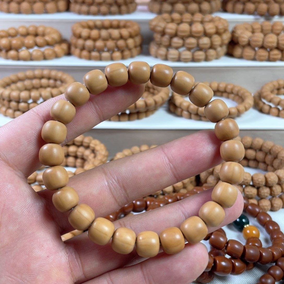 猴头核桃手串S****兴10mm+老型