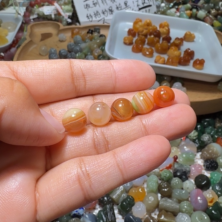 和田玉未镶嵌珠宝半成品
