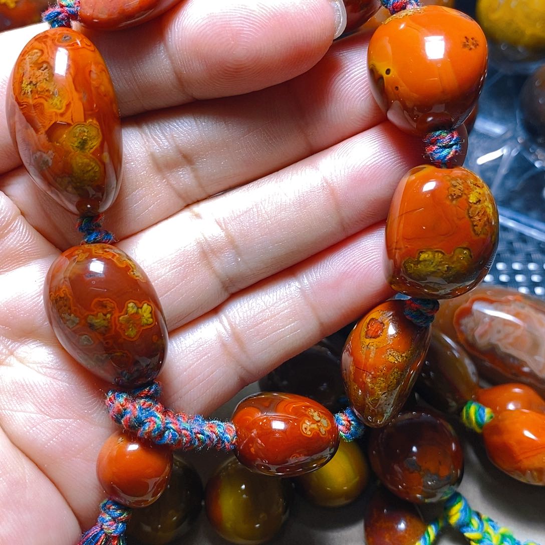 玛瑙/玉髓颈饰未镶嵌泰*